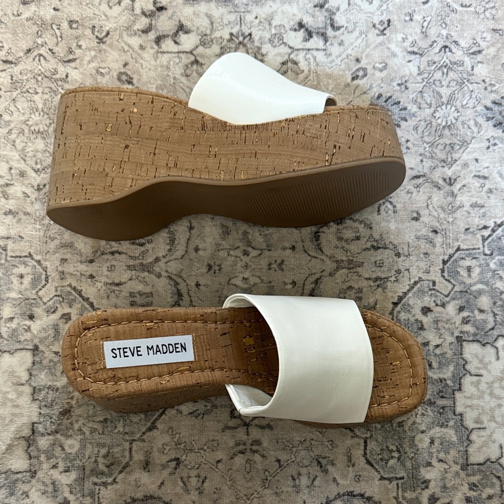Steve Madden Cream Wedge Sandals